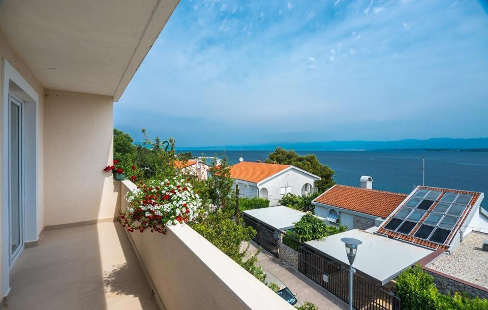 Apartments Dora Vantacici Dış mekan fotoğraf