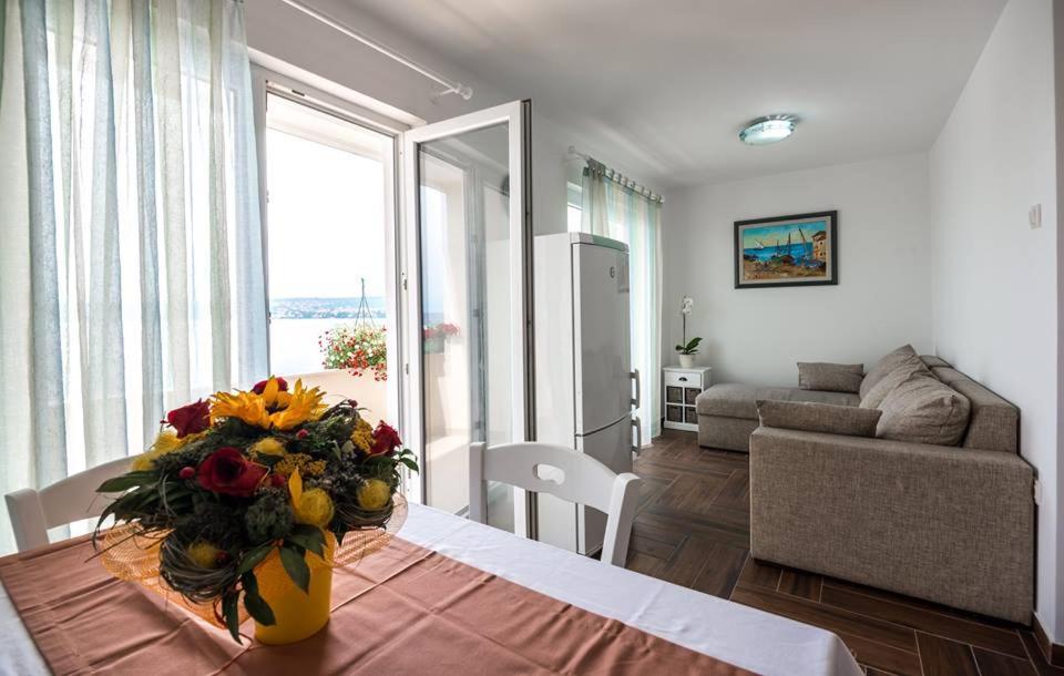 Apartments Dora Vantacici Dış mekan fotoğraf