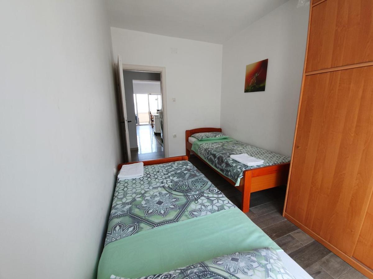 Apartments Dora Vantacici Dış mekan fotoğraf